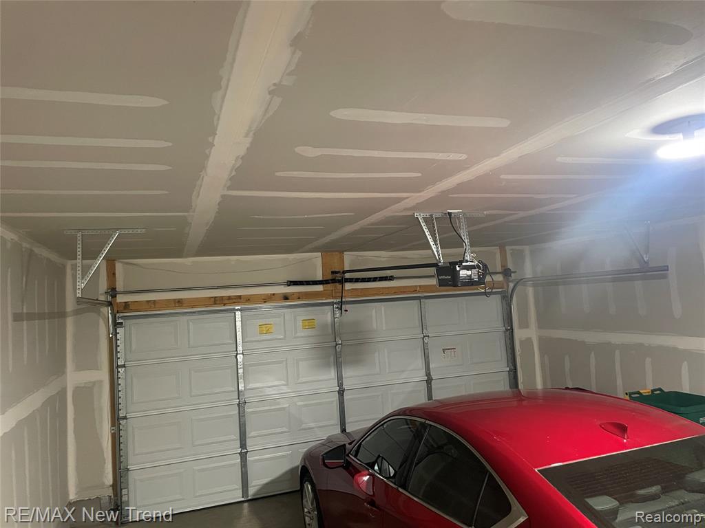 205 Monument Lane, Wixom, MI 48393 — Photo 23