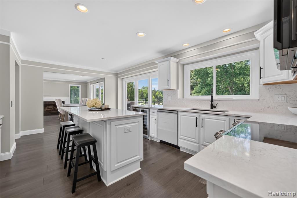 5136 Commerce Road, West Bloomfield, MI 48324 — Photo 15