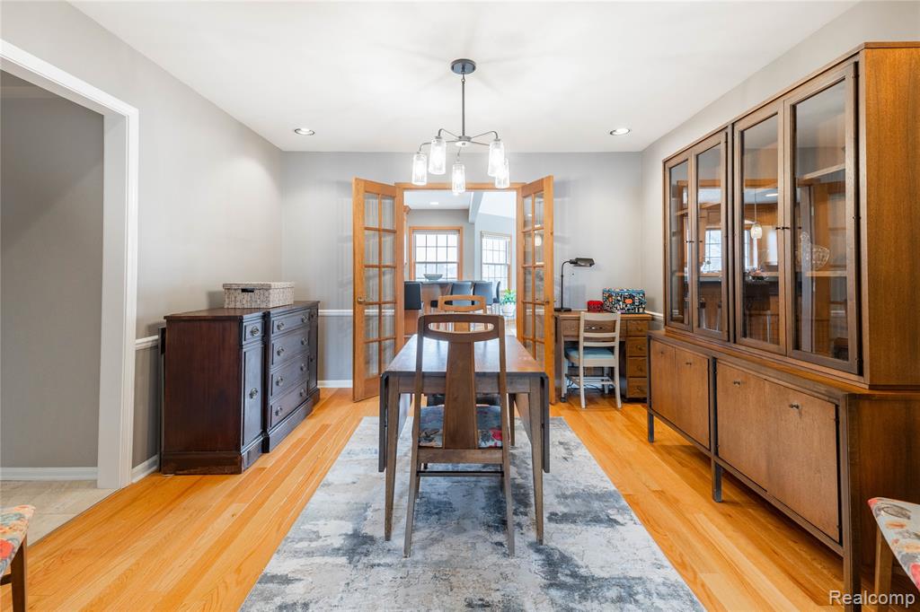 26029 Waterbury Way, Grosse Ile, MI 48138 — Photo 25