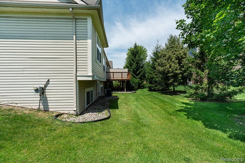 2230 Palmetto, Commerce Twp, MI 48382 — Photo 37