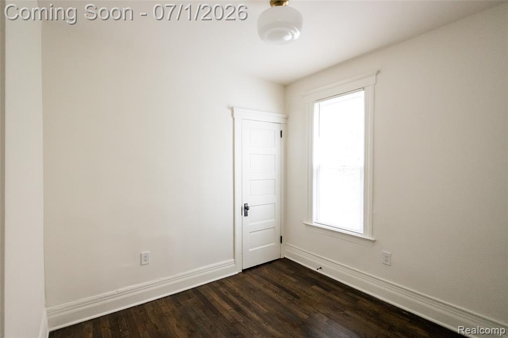 2160 Holcomb Street, Detroit, MI 48214 — Photo 81