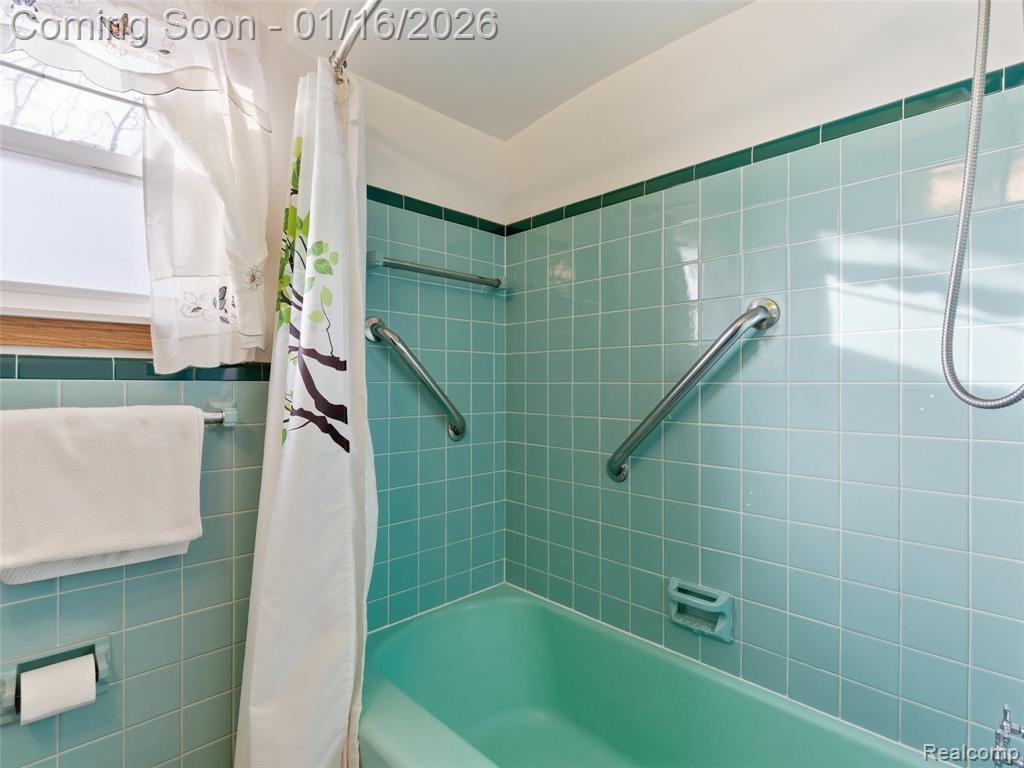 9687 Seavitt Drive, Allen Park, MI 48101 — Photo 21