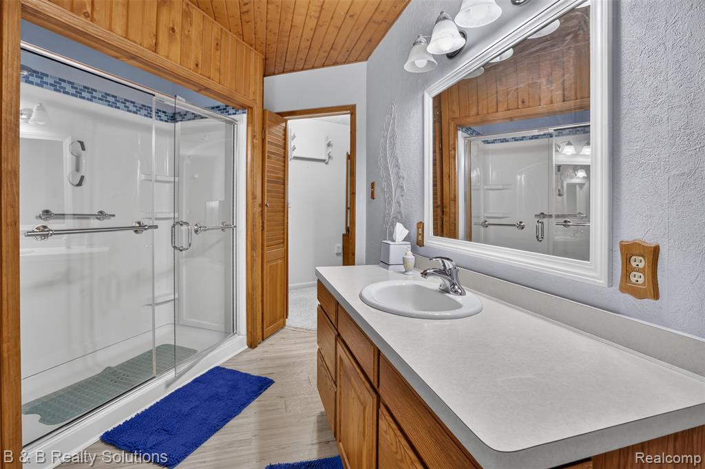 5544 Piersonville Road, Columbiaville, MI 48421 — Photo 29