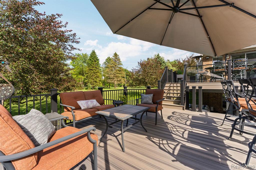 2325 7 Mile Road, South Lyon, MI 48178 — Photo 61