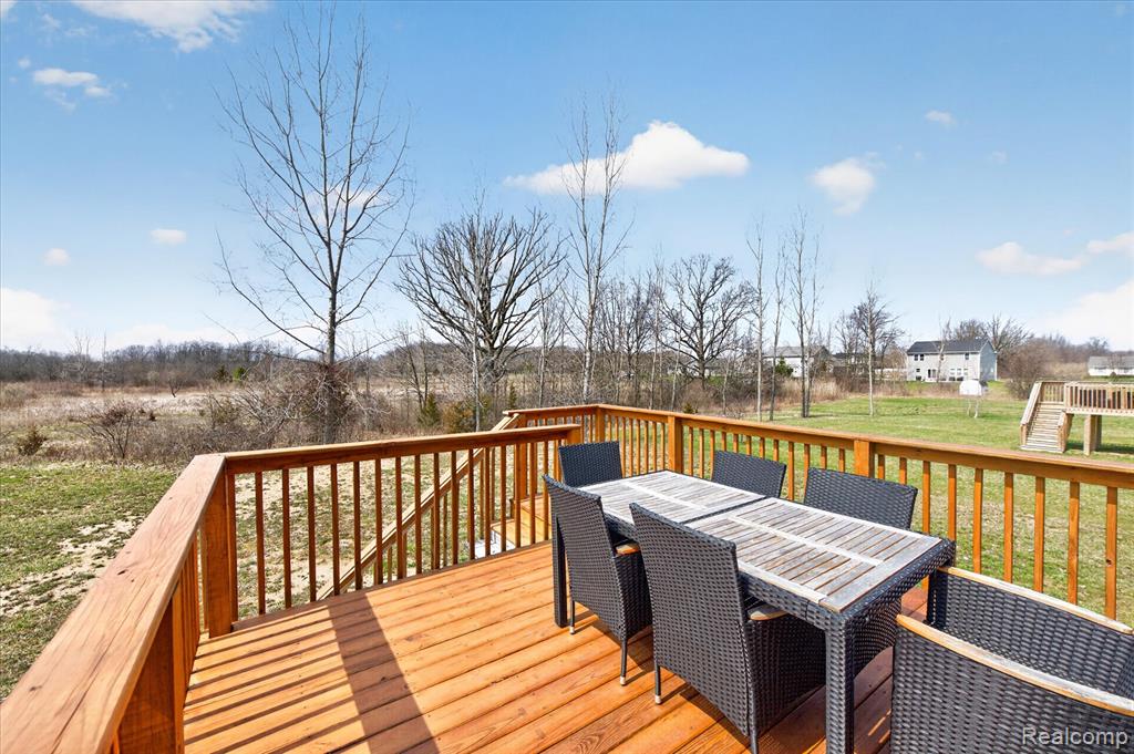 7154 Timberline Drive, Flint, MI 48507 — Photo 35