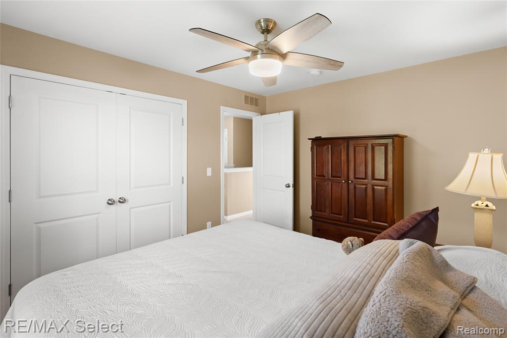 6054 Weyerbacher Drive, Swartz Creek, MI 48473 — Photo 24