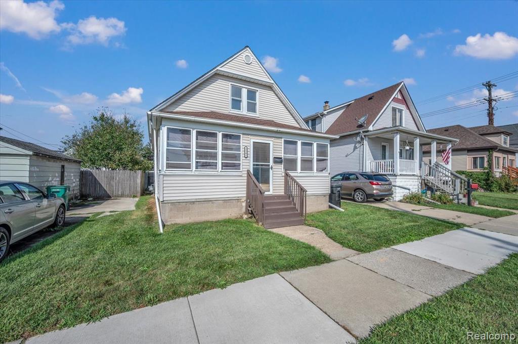 3342 11th Street, Wyandotte, MI 48192
