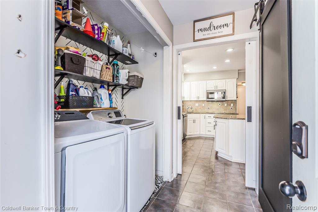 1420 Butler Boulevard, Howell, MI 48843 — Photo 40