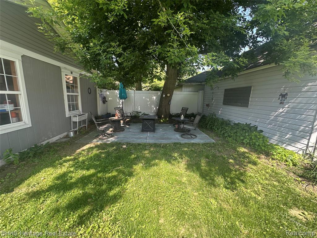 403 N Oak Street, Durand, MI 48429 — Photo 9