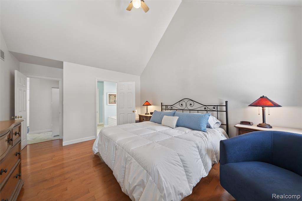 2311 Richwood Road, Auburn Hills, MI 48326 — Photo 16