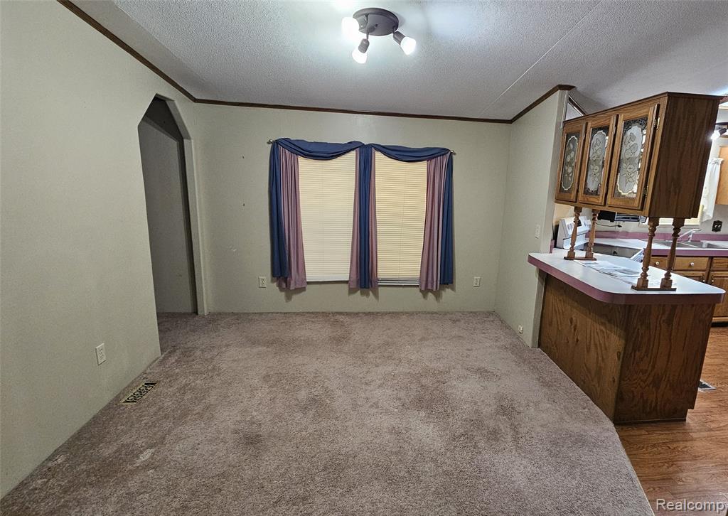 655 Park View, Clio, MI 48420 — Photo 8