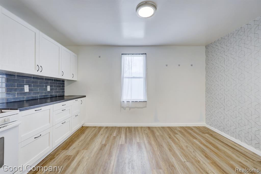 298 Oregon Street, Ypsilanti, MI 48198 — Photo 18