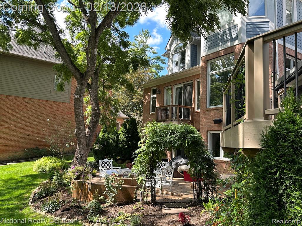 721 Elderberry Court N, Walled Lake, MI 48390 — Photo 51