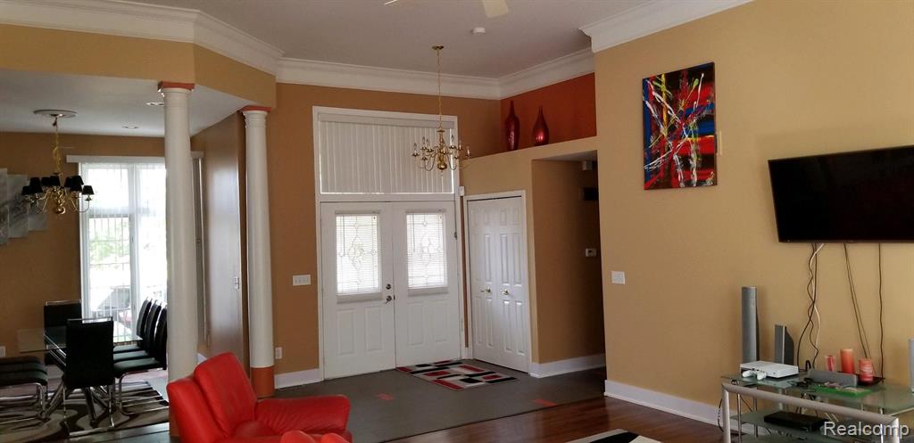 48280 ELMWOOD Drive, Shelby Twp, MI 48315 — Photo 21