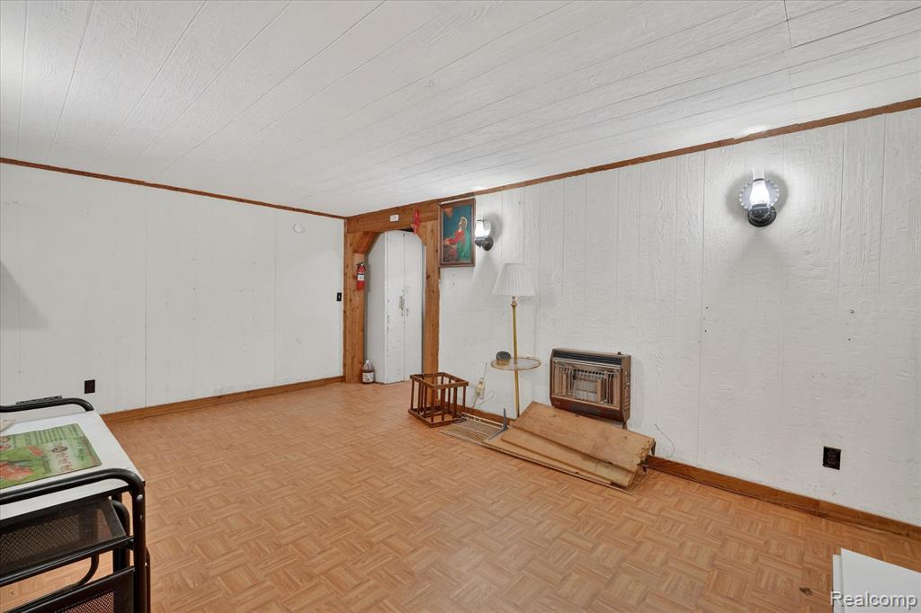 992 W Bennington Road, Owosso, MI 48867 — Photo 34