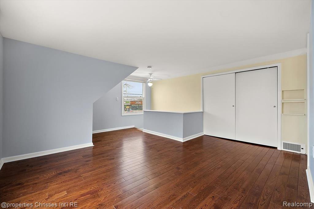 2435 Sunnyknoll Avenue, Berkley, MI 48072 — Photo 14