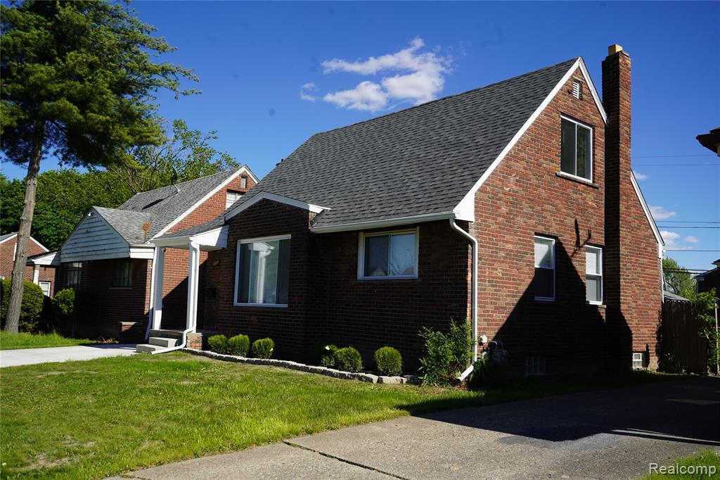 16047 W Chicago Street, Detroit, MI 48228 — Photo 43