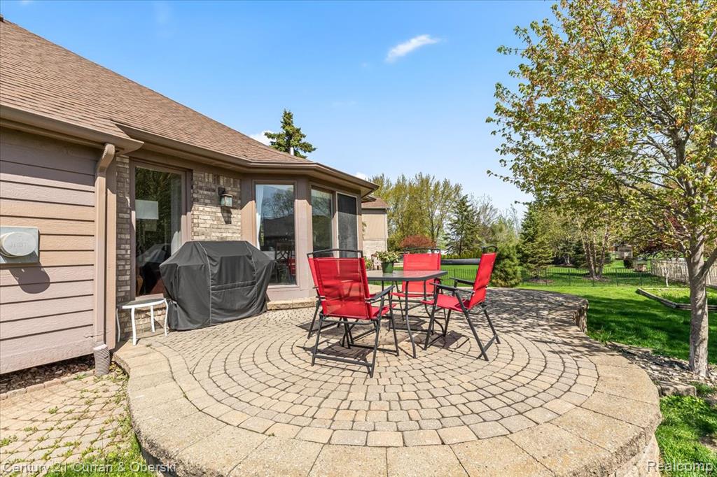 54806 Ashley Lauren Drive, Macomb, MI 48042 — Photo 3