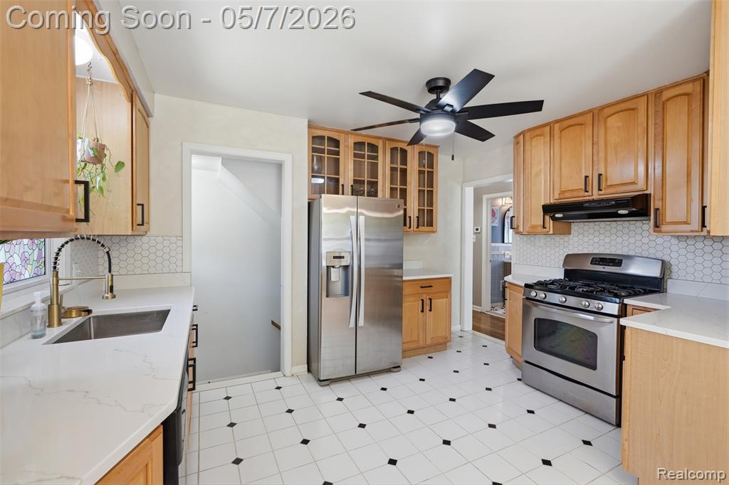 6595 Winona Avenue, Allen Park, MI 48101 — Photo 10