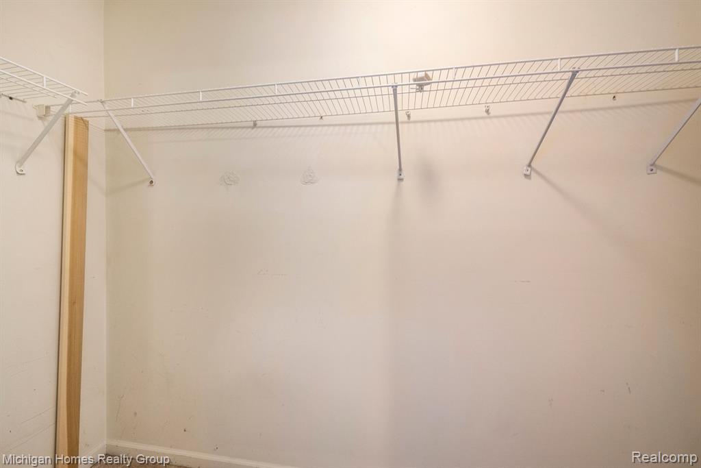 45521 HIDDEN VIEW, Utica, MI 48315 — Photo 15