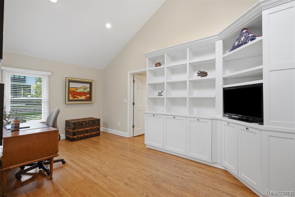 612 Brookside Avenue, Birmingham, MI 48009 — Photo 32