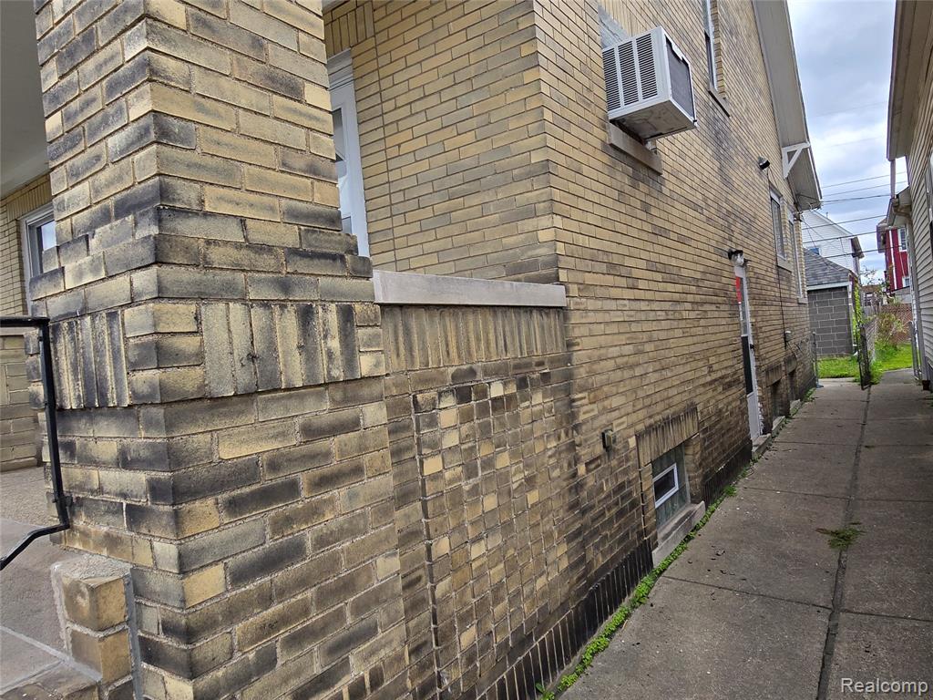 11351 MCDOUGALL Street, Hamtramck, MI 48212 — Photo 29