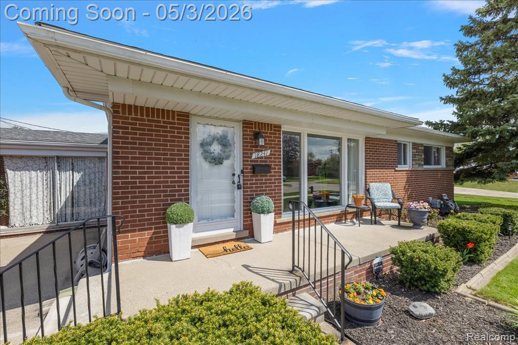 18241 Airport, Fraser, MI 48026 — Photo 5