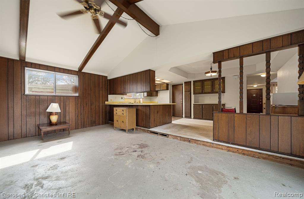 4684 CHAPEL Drive, Troy, MI 48085 — Photo 45