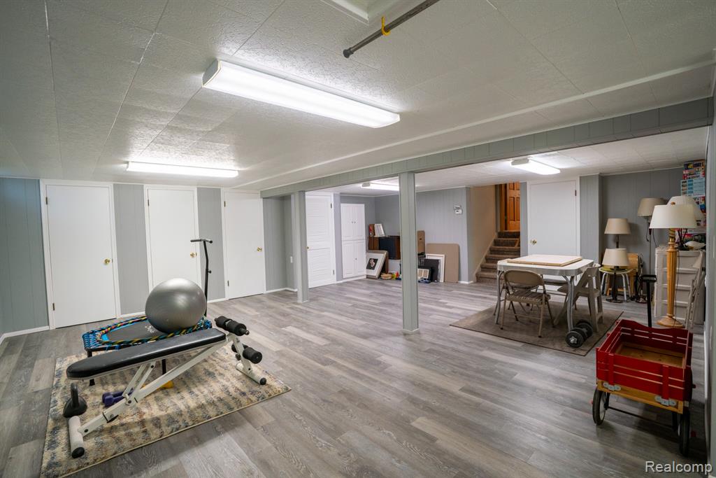 8310 Burning Bush Road, Grosse Ile, MI 48138 — Photo 30