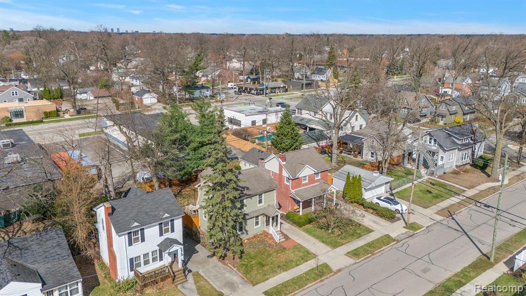 915 FARMDALE Street, Ferndale, MI 48220 — Photo 23