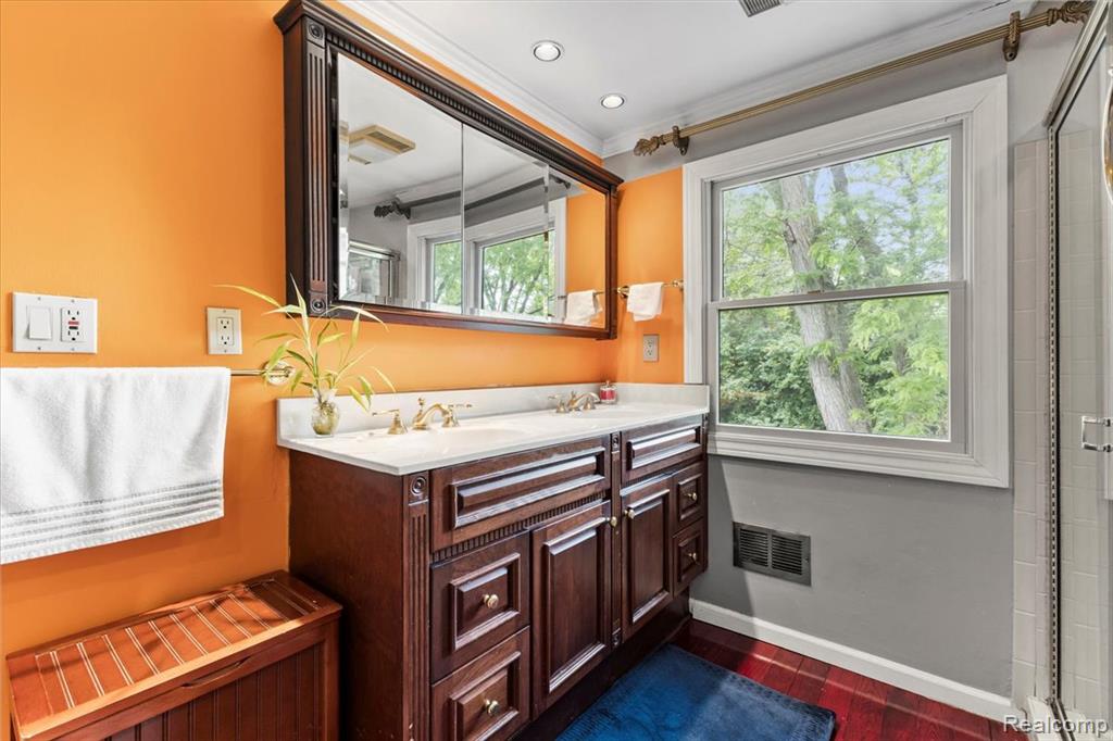 4824 Quarton Road, Bloomfield Hills, MI 48302 — Photo 23
