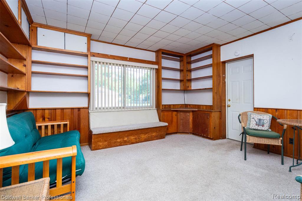 7332 N Vernon Street E, Dearborn Heights, MI 48127 — Photo 15