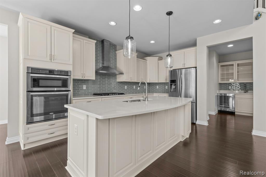 1526 Hickory Ridge Court, Canton, MI 48187 — Photo 5