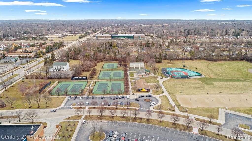 5000 Town Center, 1704, Southfield, MI 48075 — Photo 50