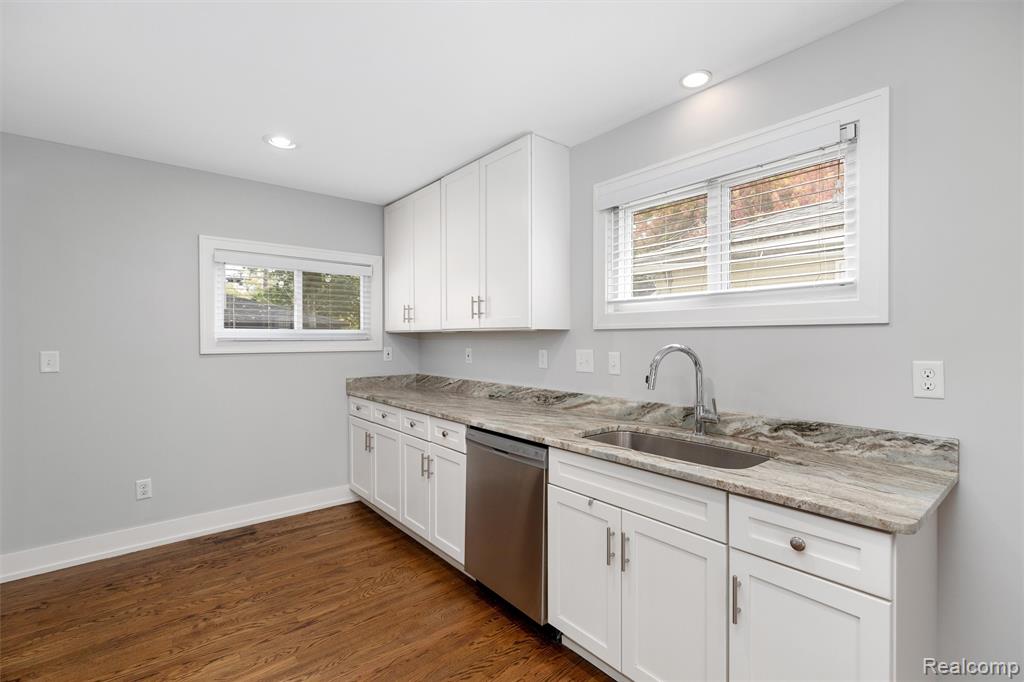 622 N Wilson Avenue, Royal Oak, MI 48067 — Photo 6