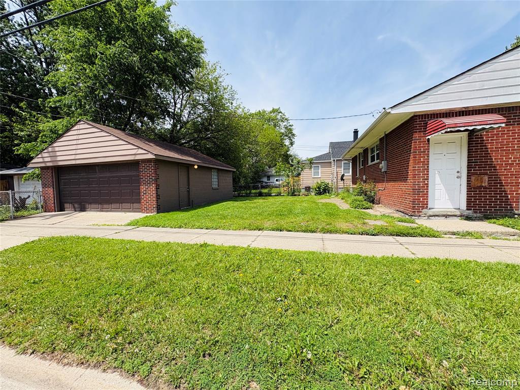1040 E Maxlow Avenue, Hazel Park, MI 48030 — Photo 20