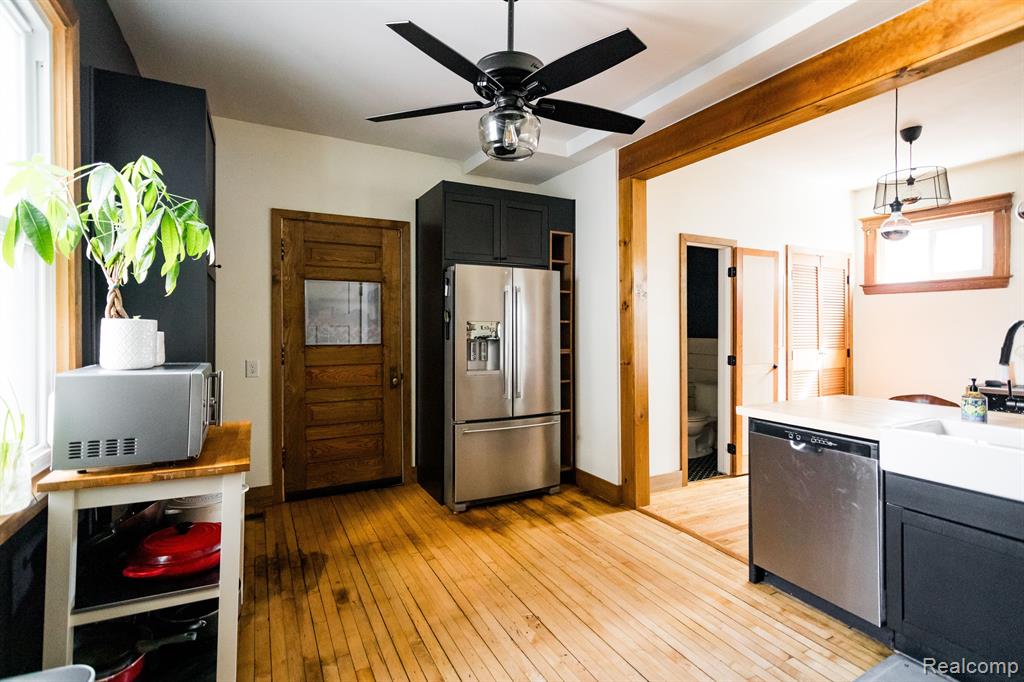 1020 FERDINAND Street, Detroit, MI 48209 — Photo 44