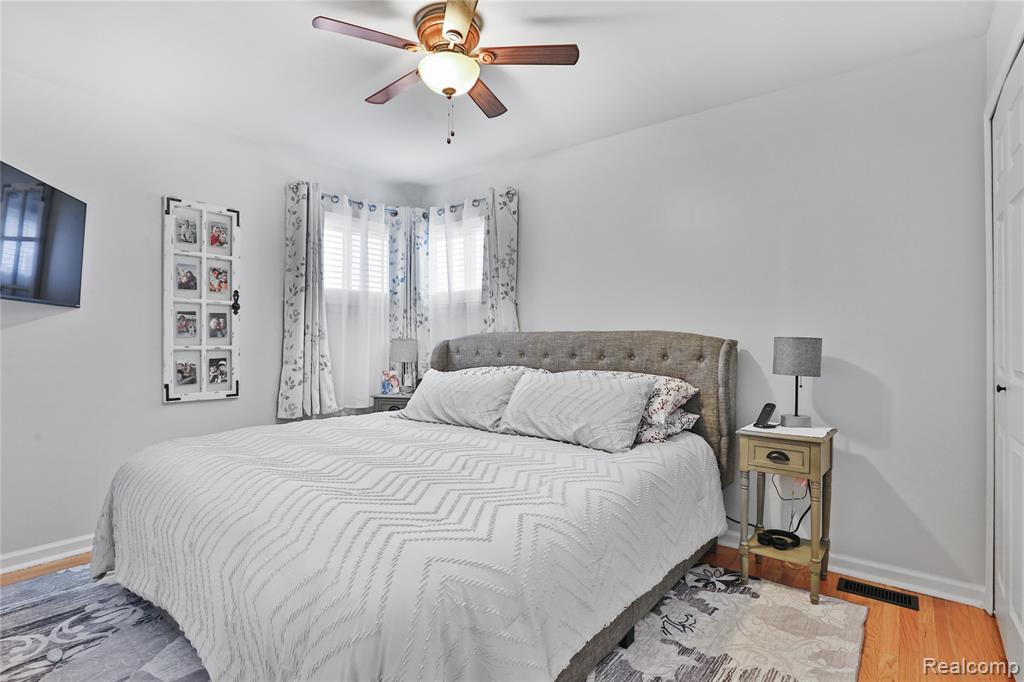 7140 Luana Avenue, Allen Park, MI 48101 — Photo 9