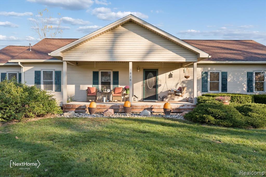 7010 Oakville Waltz Road, Sumpter, MI 48117 — Photo 4