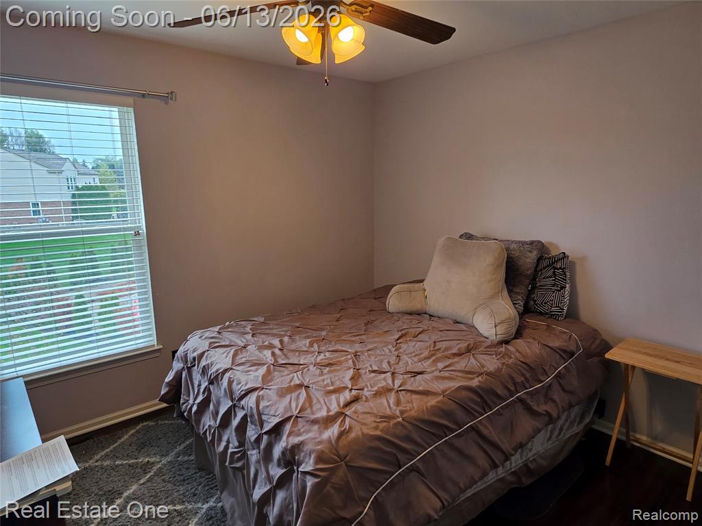 3622 Times Square Boulevard, Canton, MI 48188 — Photo 18