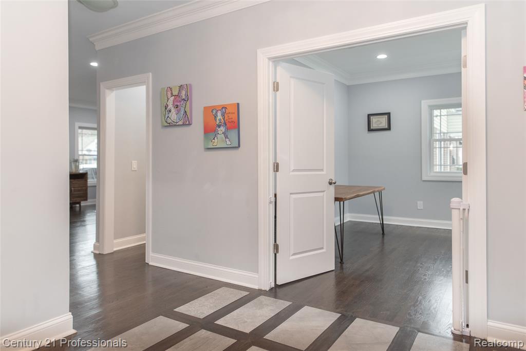 513 Renshaw Street, Rochester, MI 48307 — Photo 17