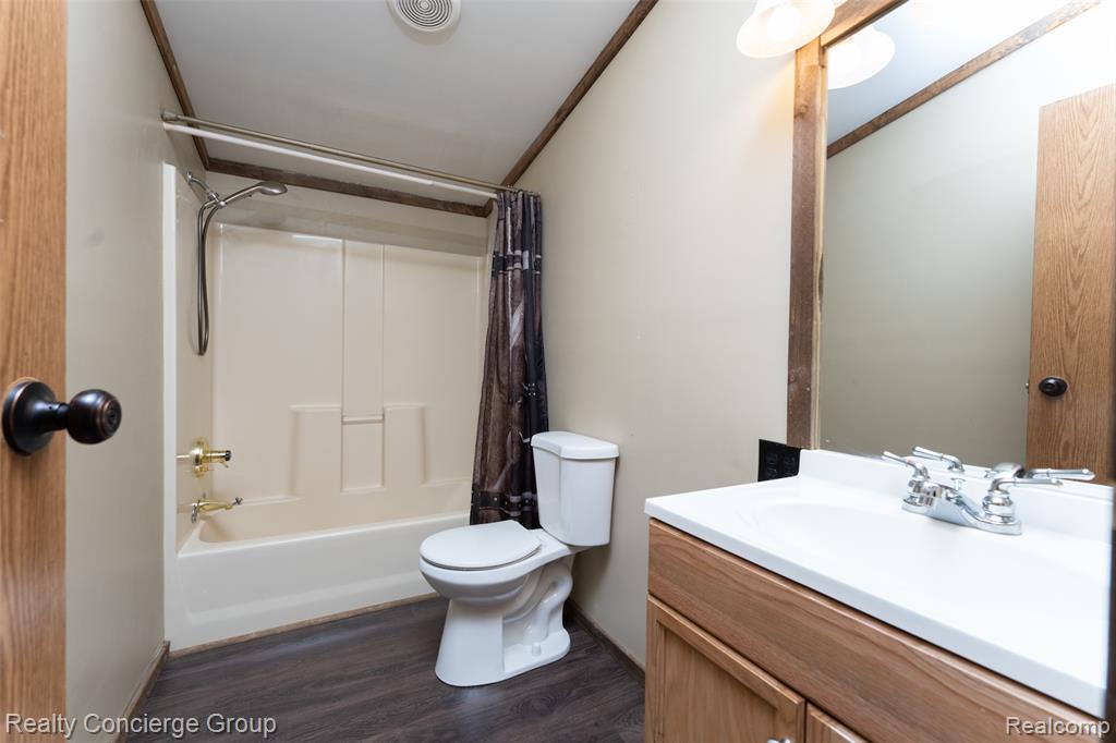 16013 Bird Road, Linden, MI 48451 — Photo 21