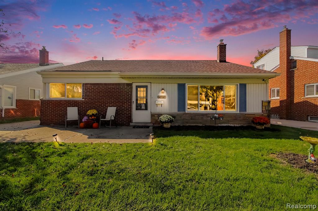 32737 Benson Drive, Westland, MI