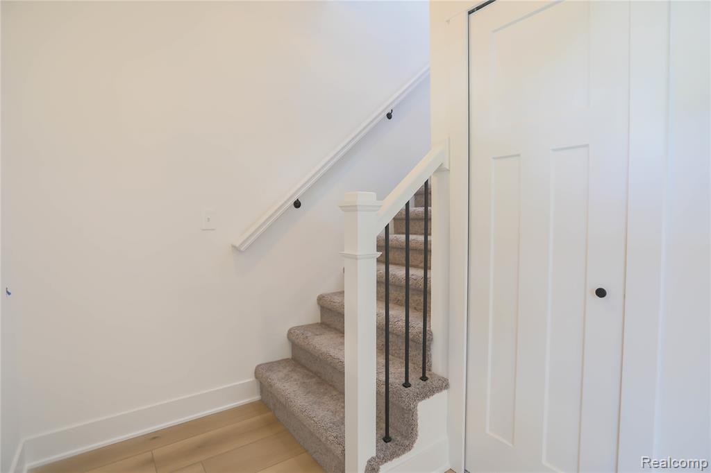 129 South Avenue, Mount Clemens, MI 48043 — Photo 19