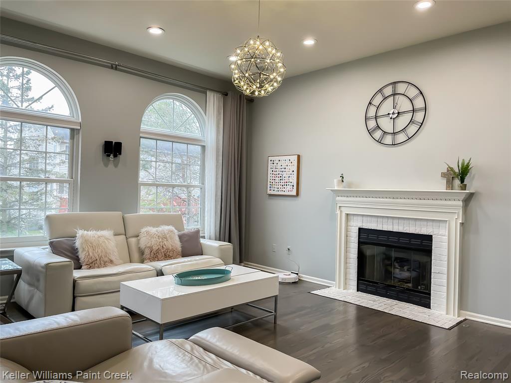 4927 Ravine Court, Ann Arbor, MI 48105 — Photo 8