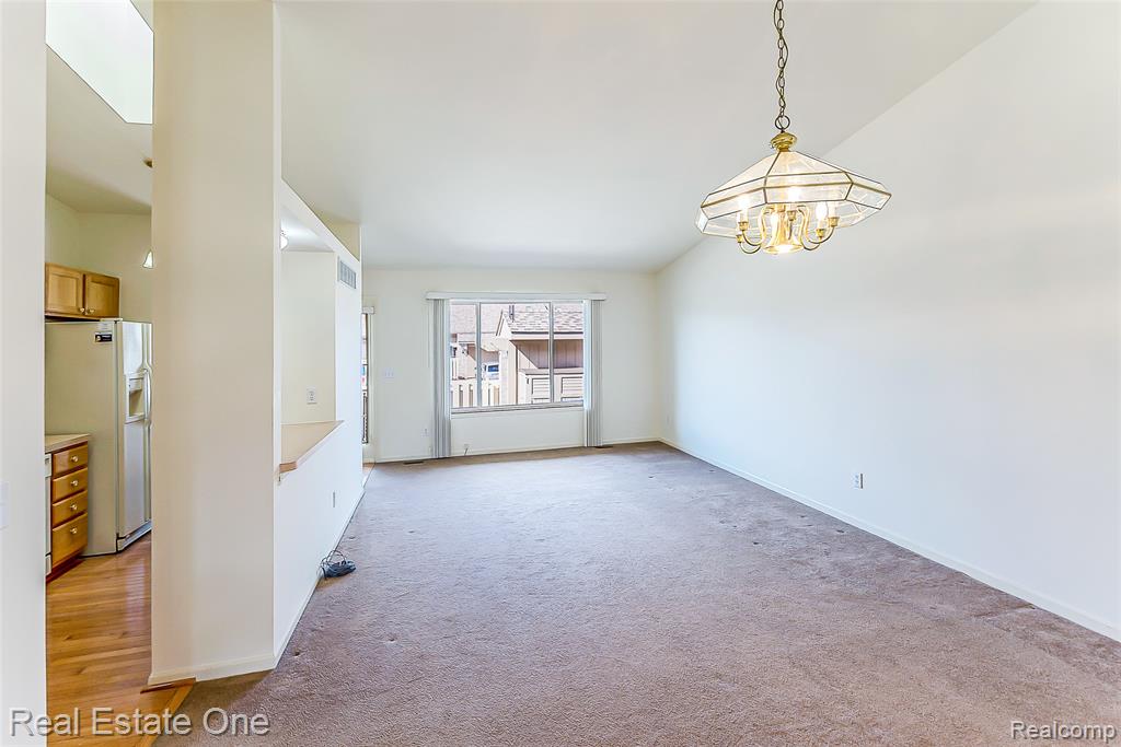 62181 ARLINGTON CIRCLE, 4, South Lyon, MI 48178 — Photo 11