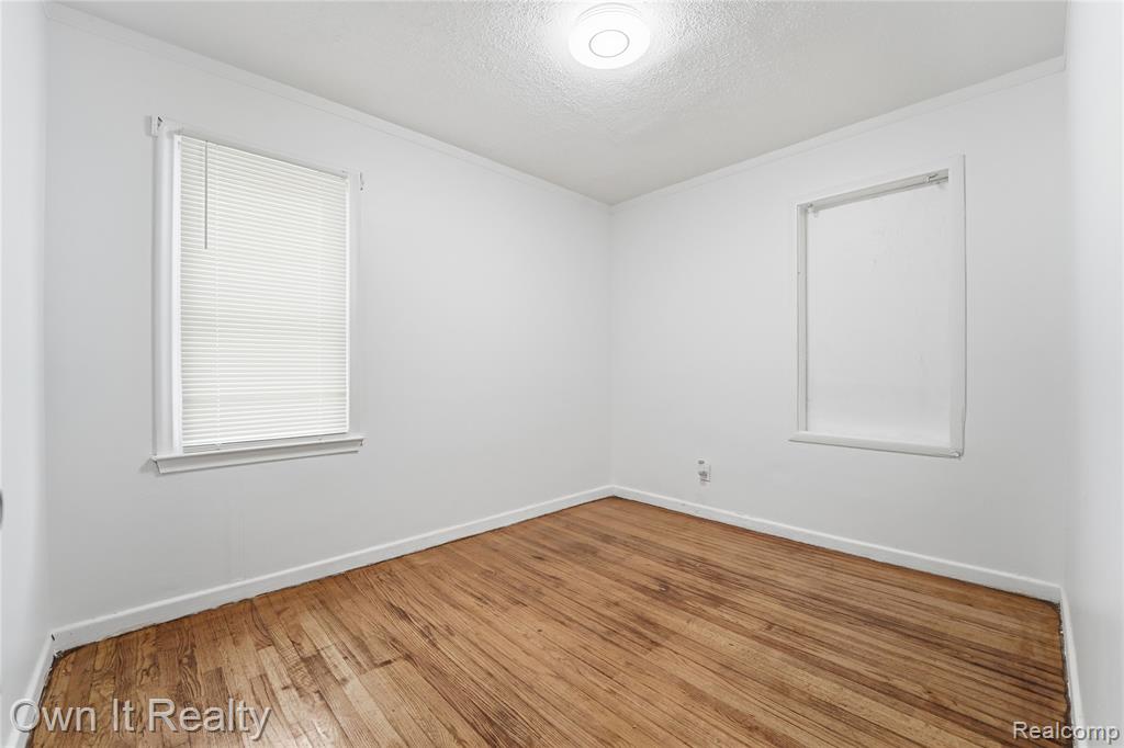 8290 Stout Street, Detroit, MI 48228 — Photo 12