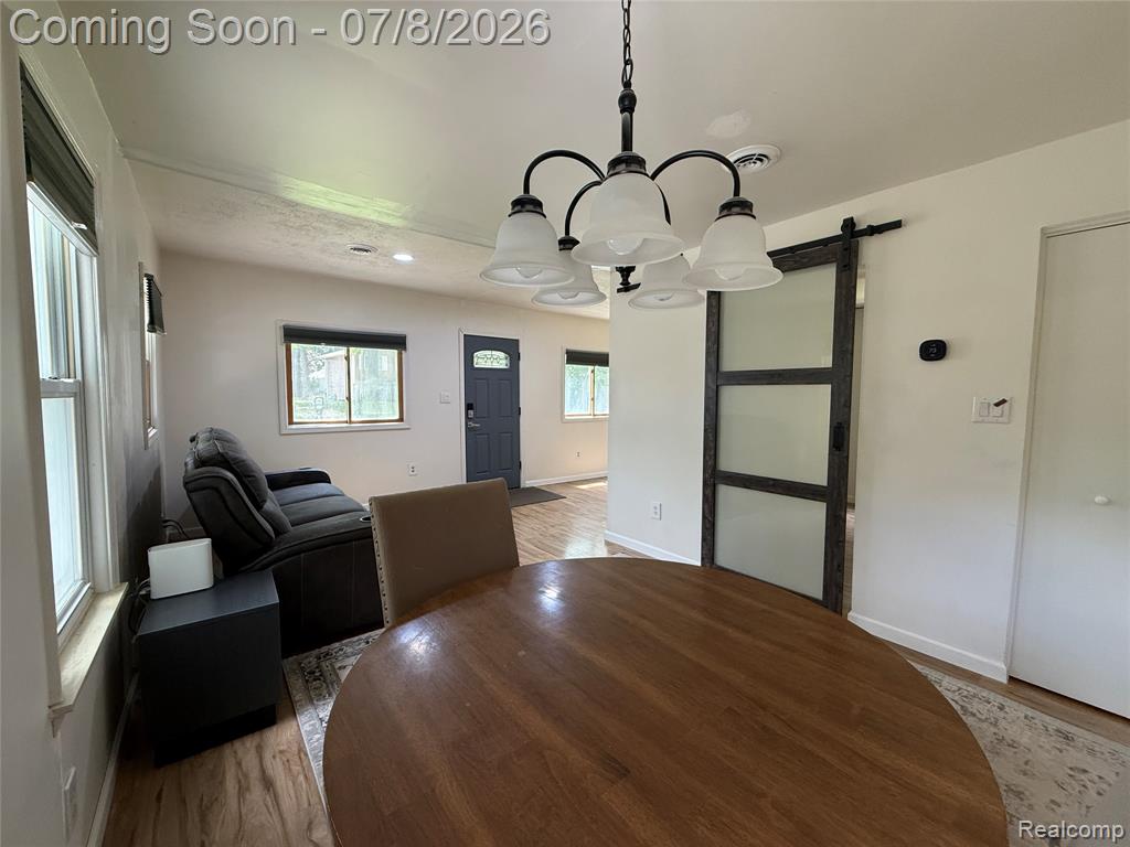 756 Cedarlawn Road, Waterford, MI 48328 — Photo 6