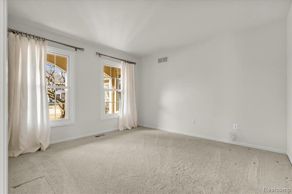 883 TARTAN Trail, Bloomfield Hills, MI 48304 — Photo 14