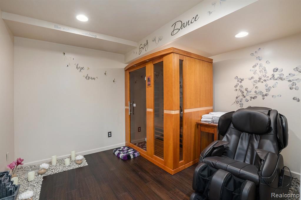 5479 Woodcreek Court, Clarkston, MI 48348 — Photo 40